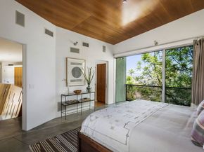 3813 Ronda Vista Place, Los Angeles CA 90027