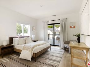 4322 Hayvenhurst Avenue, Encino CA 91436