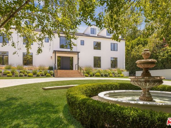 4322 Hayvenhurst Avenue, Encino CA 91436