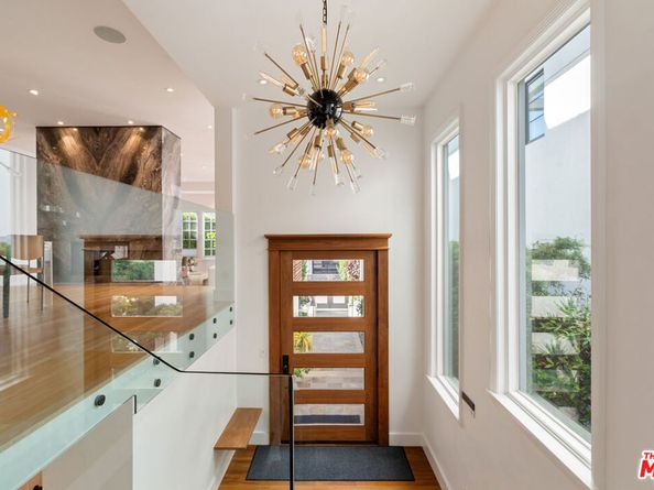 128 Roma Court, Marina Del Rey CA 90292