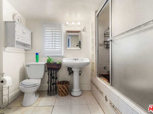 4822 Cimarron Street, Los Angeles CA 90062