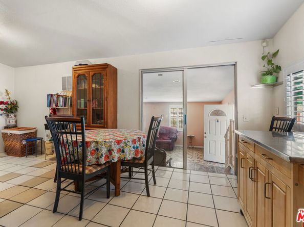 4822 Cimarron Street, Los Angeles CA 90062