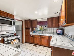 4822 Cimarron Street, Los Angeles CA 90062