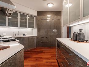 255 Main Street 305, Venice CA 90291