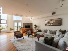 255 Main Street 305, Venice CA 90291