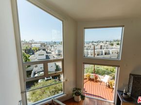 255 Main Street 305, Venice CA 90291