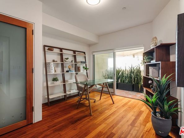 255 Main Street 305, Venice CA 90291