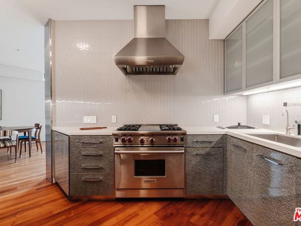 255 Main Street 305, Venice CA 90291