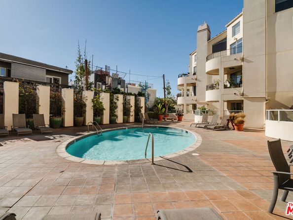 255 Main Street 305, Venice CA 90291