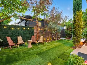 521 Venice Way, Venice CA 90291