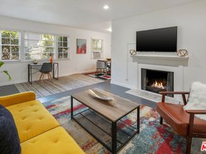 521 Venice Way, Venice CA 90291