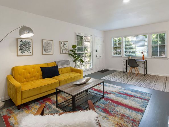 521 Venice Way, Venice CA 90291