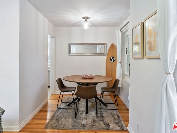 521 Venice Way, Venice CA 90291