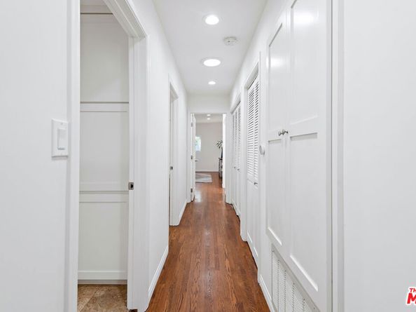 3265 Military Avenue, Los Angeles CA 90034