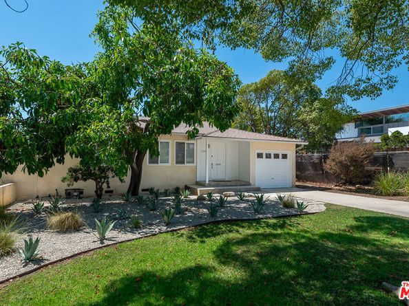3265 Military Avenue, Los Angeles CA 90034
