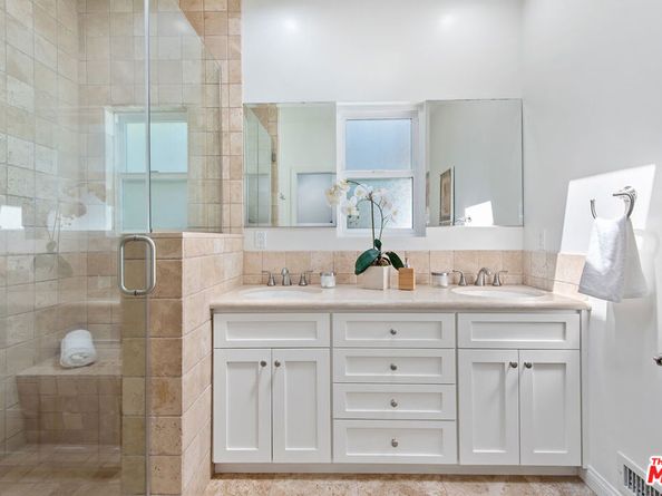 3265 Military Avenue, Los Angeles CA 90034