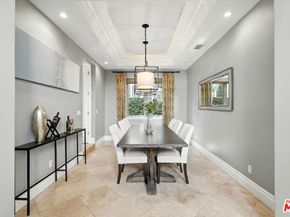 3200 Elm Avenue, Manhattan Beach CA 90266