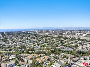 3200 Elm Avenue, Manhattan Beach CA 90266