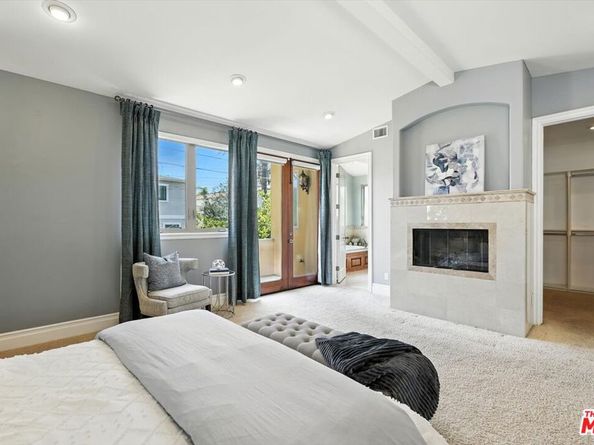 3200 Elm Avenue, Manhattan Beach CA 90266