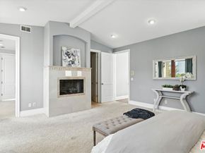 3200 Elm Avenue, Manhattan Beach CA 90266