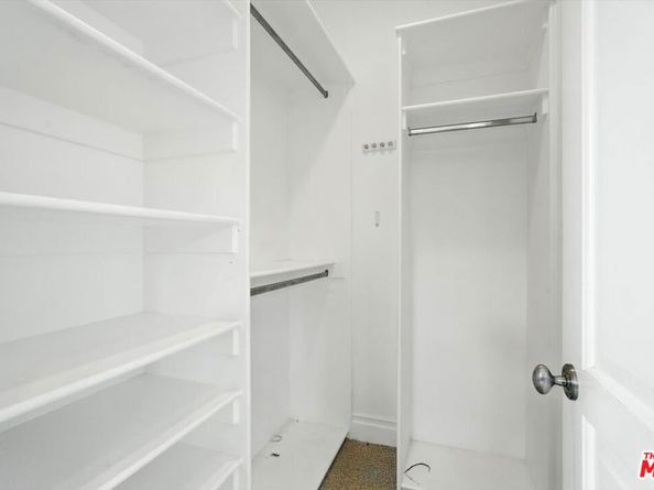 3200 Elm Avenue, Manhattan Beach CA 90266