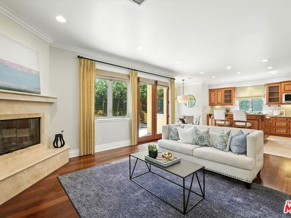 3200 Elm Avenue, Manhattan Beach CA 90266