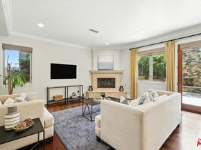 3200 Elm Avenue, Manhattan Beach CA 90266