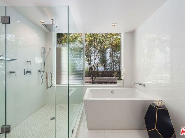 1012 2nd Street 1, Santa Monica CA 90403