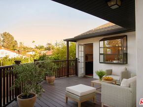 2811 Shadowlawn Avenue, Los Angeles CA 90039