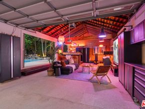 8044 Cowan Avenue, Los Angeles CA 90045