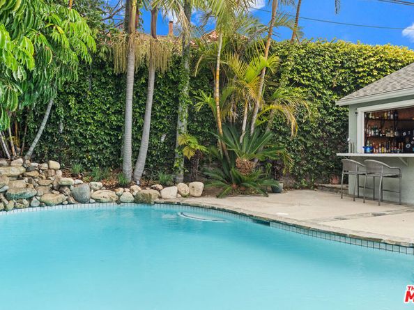 8044 Cowan Avenue, Los Angeles CA 90045