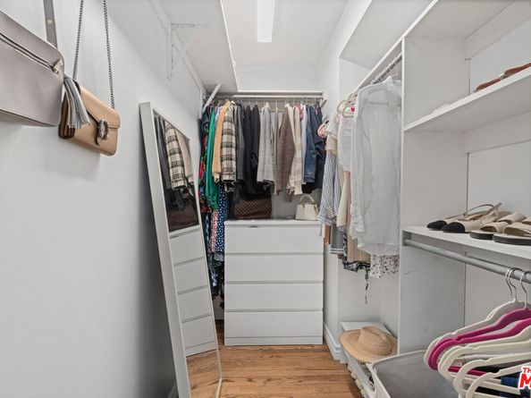 8044 Cowan Avenue, Los Angeles CA 90045