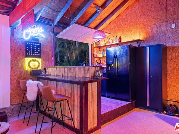 8044 Cowan Avenue, Los Angeles CA 90045