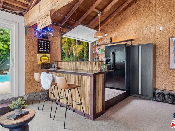 8044 Cowan Avenue, Los Angeles CA 90045