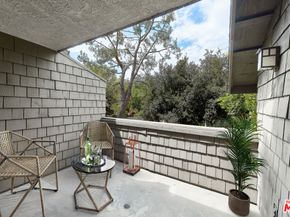 1054 Seco Street 206, Pasadena CA 91103