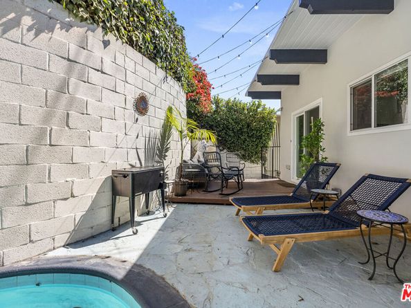 1840 Deloz Avenue, Los Angeles CA 90027