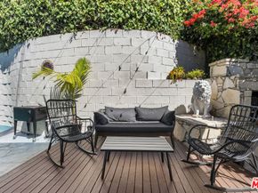 1840 Deloz Avenue, Los Angeles CA 90027