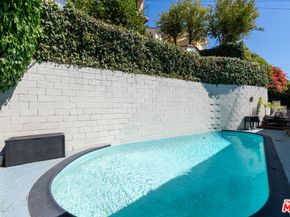 1840 Deloz Avenue, Los Angeles CA 90027