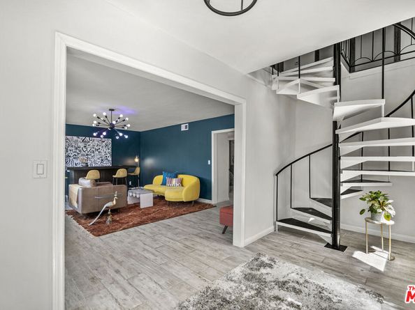 1840 Deloz Avenue, Los Angeles CA 90027