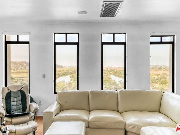 5625 Crescent Parkway 404, Playa Vista CA 90094