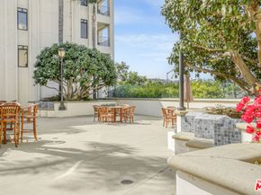 5625 Crescent Parkway 404, Playa Vista CA 90094