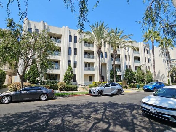 5625 Crescent Parkway 404, Playa Vista CA 90094