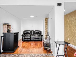 5625 Crescent Parkway 404, Playa Vista CA 90094