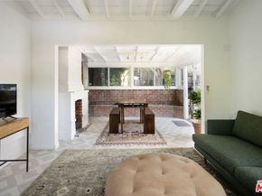 3127 Glendon Avenue, Los Angeles CA 90034