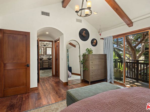 3127 Glendon Avenue, Los Angeles CA 90034