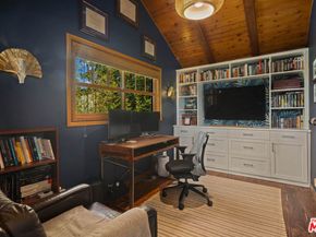 3127 Glendon Avenue, Los Angeles CA 90034