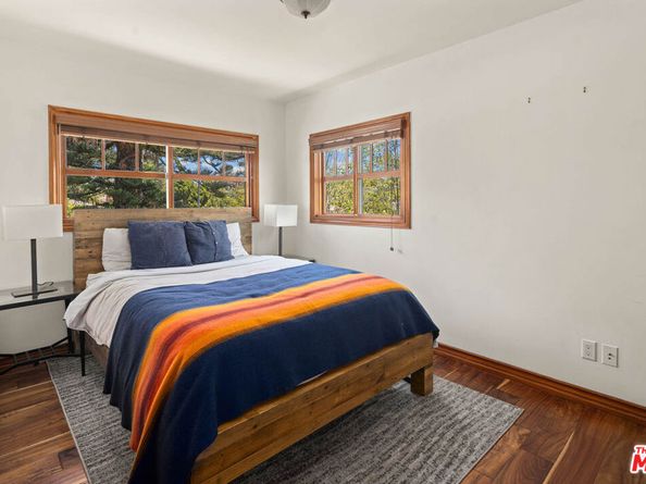 3127 Glendon Avenue, Los Angeles CA 90034