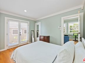 137 Strand Street, Santa Monica CA 90405