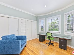 137 Strand Street, Santa Monica CA 90405