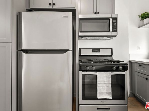 4723 Beverly Boulevard, Los Angeles CA 90004